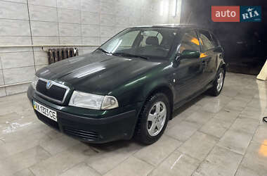 Ліфтбек Skoda Octavia 2004 в Валках