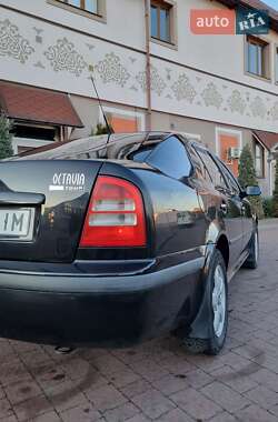 Ліфтбек Skoda Octavia 2006 в Стрию