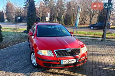 Лифтбек Skoda Octavia 2006 в Дубно