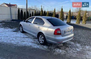 Лифтбек Skoda Octavia 2010 в 