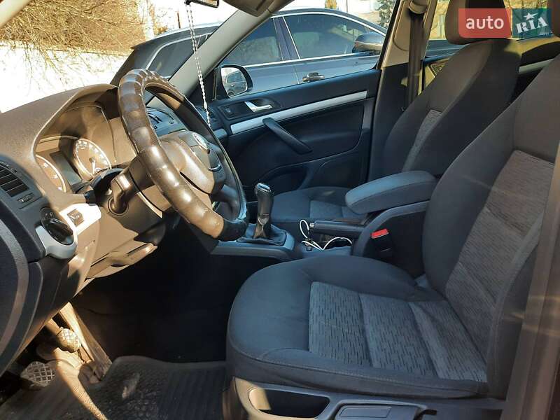 Лифтбек Skoda Octavia 2011 в Тернополе