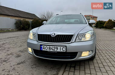 Універсал Skoda Octavia 2011 в Ужгороді