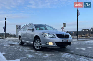 Універсал Skoda Octavia 2011 в Луцьку