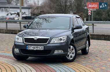 Ліфтбек Skoda Octavia 2011 в Сараті