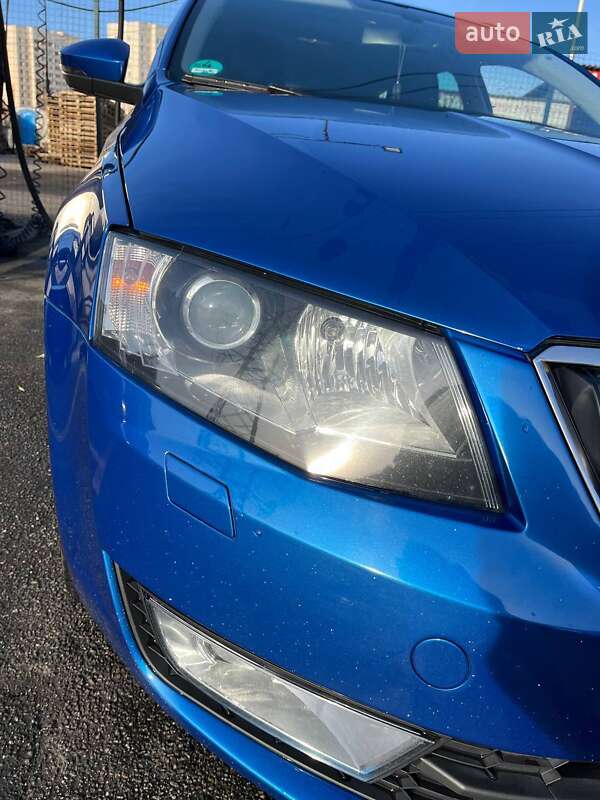 Универсал Skoda Octavia 2015 в Киеве