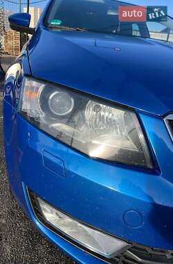 Универсал Skoda Octavia 2015 в 