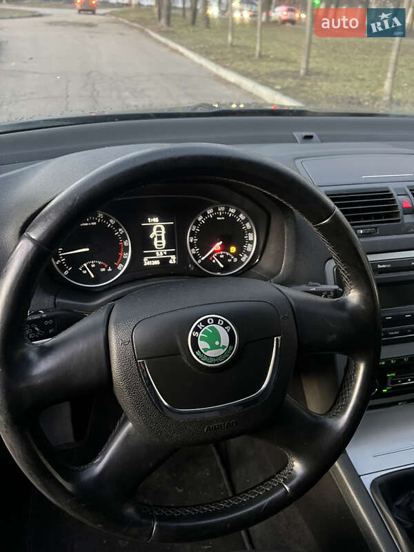 Универсал Skoda Octavia 2011 в Сумах