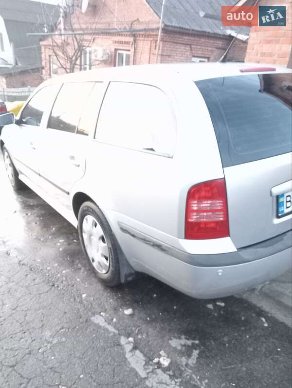 Универсал Skoda Octavia 2003 в Хмельницком