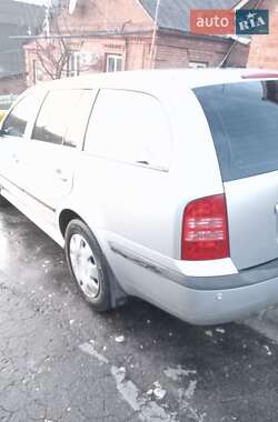 Универсал Skoda Octavia 2003 в 