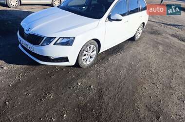 Універсал Skoda Octavia 2017 в Шполі