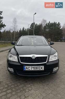 Універсал Skoda Octavia 2010 в Луцьку