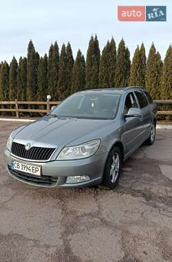 Универсал Skoda Octavia 2012 в 