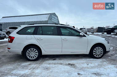 Универсал Skoda Octavia 2014 в Львове