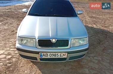 Лифтбек Skoda Octavia 2002 в 