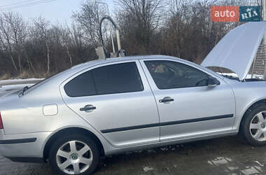 Лифтбек Skoda Octavia 2008 в Львове