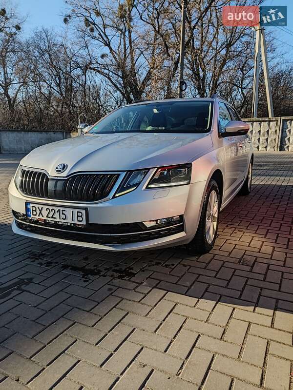 Универсал Skoda Octavia 2017 в Староконстантинове