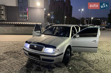 Ліфтбек Skoda Octavia 2005 в 