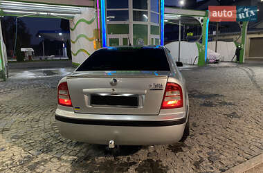 Ліфтбек Skoda Octavia 2005 в 