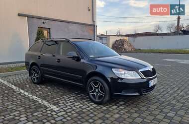 Універсал Skoda Octavia 2009 в Івано-Франківську