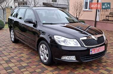 Універсал Skoda Octavia 2009 в Житомирі