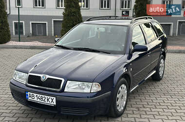 Універсал Skoda Octavia 2002 в Вінниці