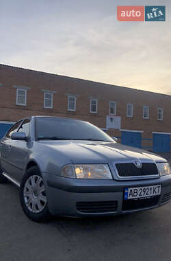 Лифтбек Skoda Octavia 2001 в Тростянце