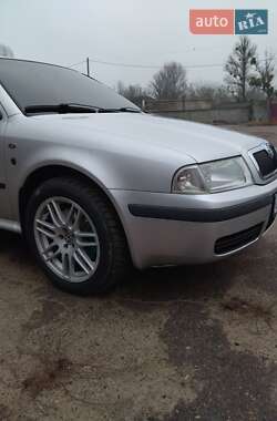 Універсал Skoda Octavia 2002 в Смілі