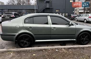 Ліфтбек Skoda Octavia 2001 в Дніпрі