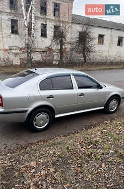 Ліфтбек Skoda Octavia 2003 в Прилуках