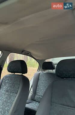 Лифтбек Skoda Octavia 1998 в 