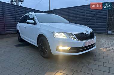 Универсал Skoda Octavia 2020 в Житомире