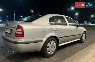 Ліфтбек Skoda Octavia 2010 в Ужгороді