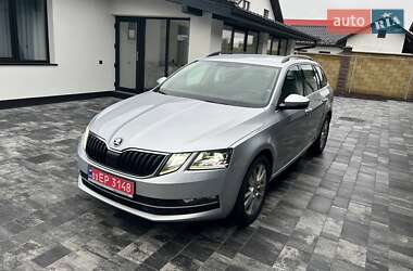 Універсал Skoda Octavia 2017 в Рівному