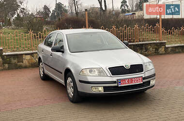 Ліфтбек Skoda Octavia 2011 в Києві