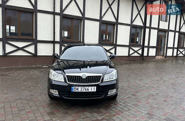 Ліфтбек Skoda Octavia 2012 в Рівному