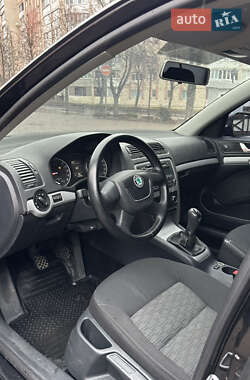 Ліфтбек Skoda Octavia 2012 в Рівному