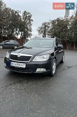 Універсал Skoda Octavia 2011 в Ужгороді