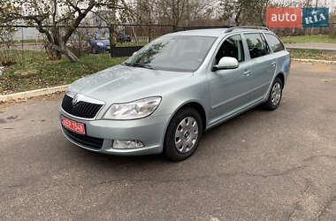 Універсал Skoda Octavia 2009 в Рівному