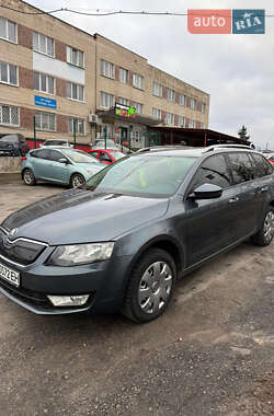 Універсал Skoda Octavia 2014 в Сумах