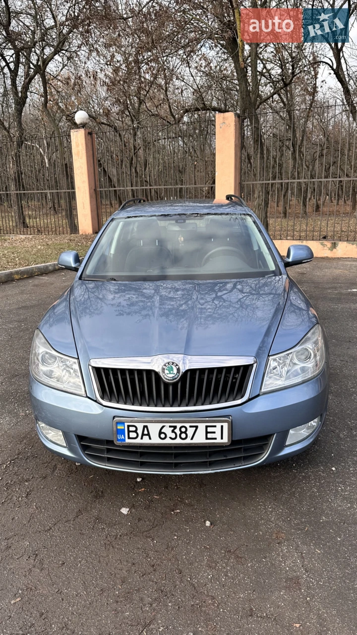 2010 Skoda Octavia - мініатюра 39