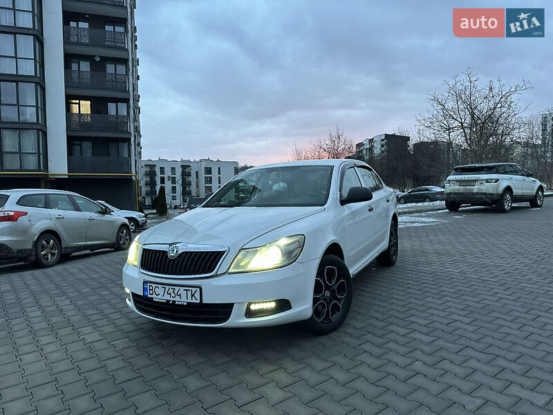 Ліфтбек Skoda Octavia 2012 в Львові