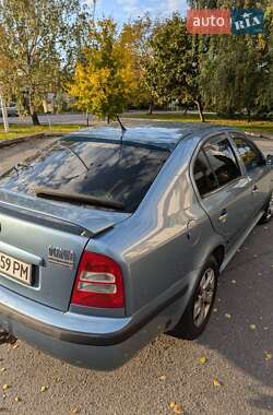 Лифтбек Skoda Octavia 2010 в Виннице