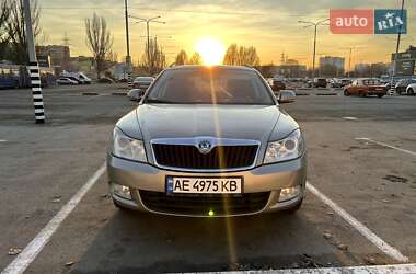 Универсал Skoda Octavia 2012 в 