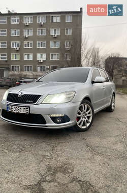 Універсал Skoda Octavia 2009 в Дніпрі