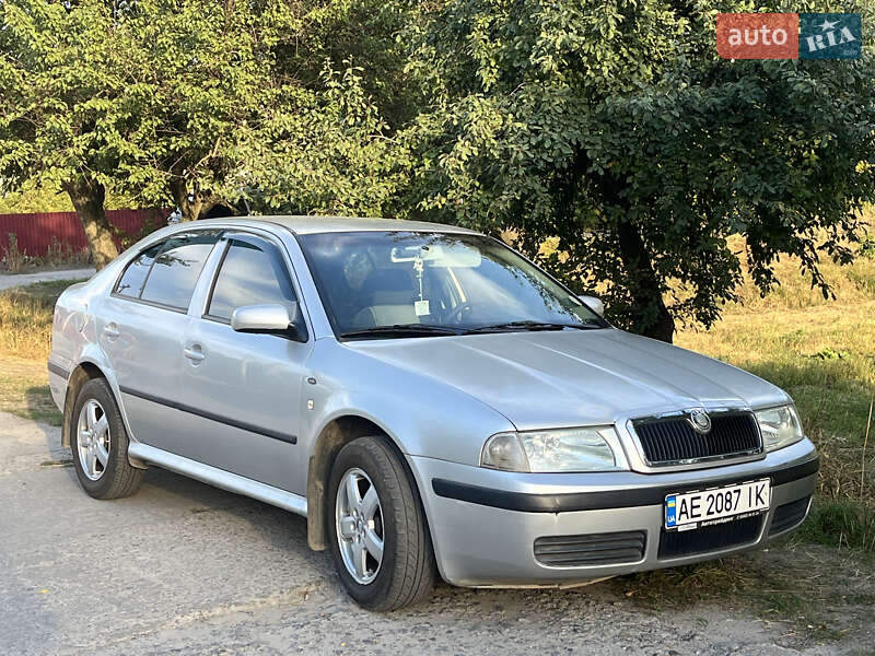 Лифтбек Skoda Octavia 2004 в Верхнеднепровске