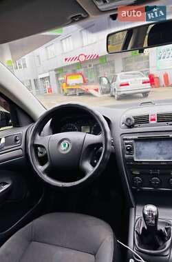 Лифтбек Skoda Octavia 2008 в 