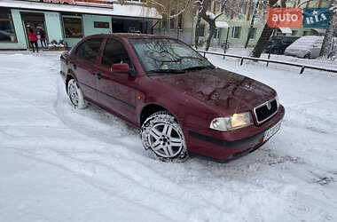 Лифтбек Skoda Octavia 1997 в Долине