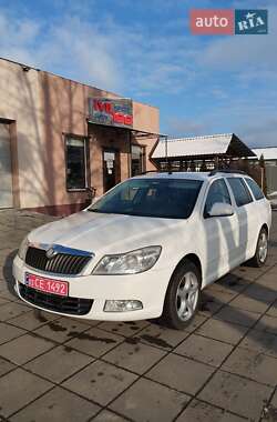 Універсал Skoda Octavia 2009 в Луцьку