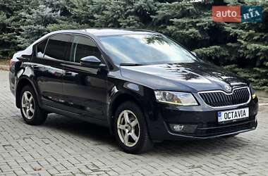 Ліфтбек Skoda Octavia 2014 в Харкові