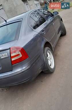 Лифтбек Skoda Octavia 2006 в Снигиревке